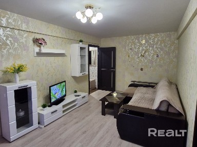 Снять 2-комнатную квартиру на сутки, г. Витебск, просп. Черняховского, 13