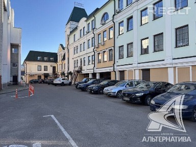 Административное помещение в Бресте в собственност 251936