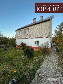 Продается 2-этажный дом по ул. Ленина.