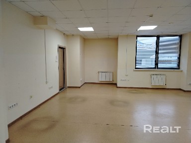 Сдается в аренду помещение в бизнец-центр 