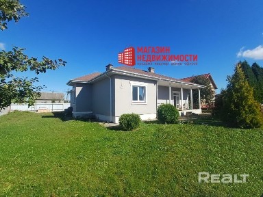 Современный дом в микрорайоне Южном