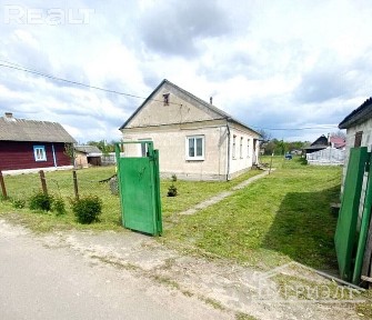 Жилой дом в ближайшем пригороде города Пинск- 250546