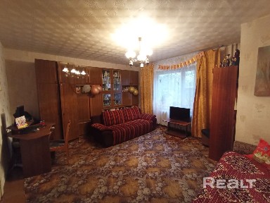 Вашему вниманию представляем 4-комнатную квартиру по пр-ту Победы 55