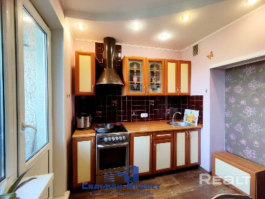 Продается 1-комнатная квартира по ул. Малинина 8