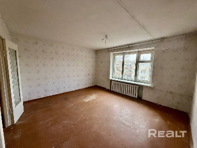 Продаётся 2-комнатная квартира пр-т Шмидта, д. 12