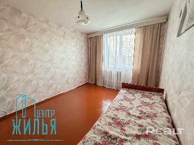 3-х комнатная квартира по ул. Брикеля 3