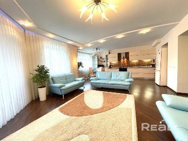 3-комнатная квартира ул. 1 Мая д. 30