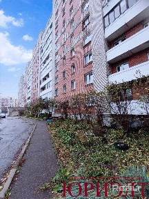 В продаже 2-комнатная квартира на восьмом этаже