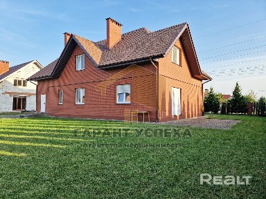 Лот 8402. Продажа большого дома с 5-ю комнатами на Берёзовке