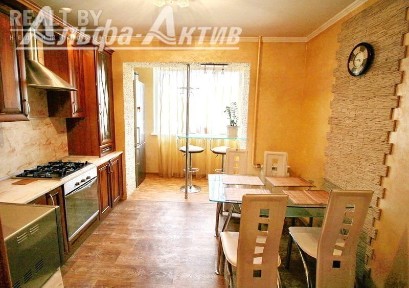 Трехкомнатная квартира, Менжинского ул. - 191279