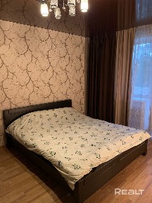 Продается двухкомнатная квартира, ул. Смоленская