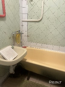 Продается 3-х комнатная квартира по проспекту Димитрова