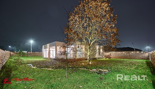 Стильный коттедж 100% готовности в коттеджном посёлке 