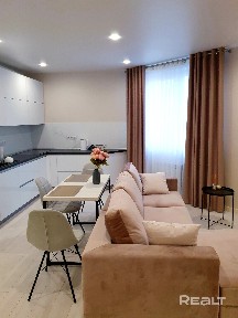 Уютная квартира с видом на Свислочь!