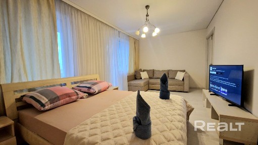 Снять 4-комнатную квартиру на сутки, г. Гомель, ул. Ильича, 194