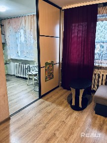 Недорого 1-я квартира с ремонтом в тихом Центре