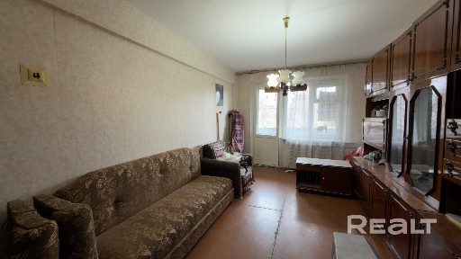 3-х комнатная квартира по пр. Победы