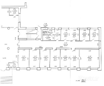Продам 1-й этаж Административного здания с отдельным входом и парковкой Центр Брест
