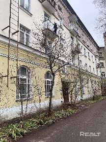 2-х комнатная квартира почти в центре, ул. Коммунистическая