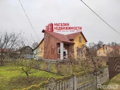 Уютный жилой дом в а. г. Хартица, ул. Зеленая