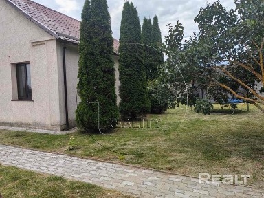 Благоустроенный дом в пригороде Бреста