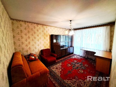 2-комнатная квартира ул. Домбровского д. 13