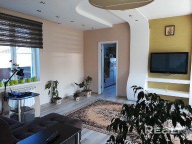 Предлагается в аренду просторный дом, утопающий в зелени!