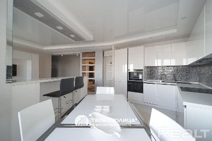 Снять 3-комнатную квартиру, г. Минск, просп. Победителей, 27