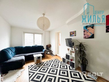 3-комнатная квартира по ул. Брикеля