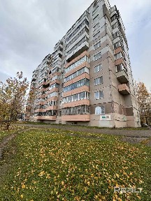 Четырехкомнатная квартира возле Грина