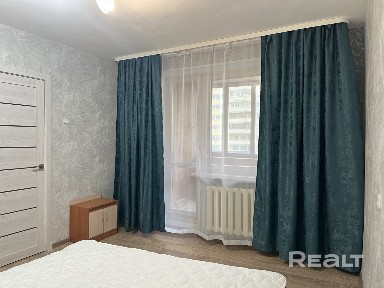 3х комнатная, с ремонтом и новой техникой от собственника. Первое вселение.