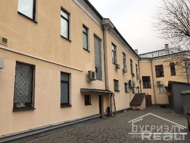 Офис в аренду - 300005а