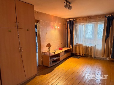 Продается 1 комнатная квартира на ул. Космонавтов д. 16.