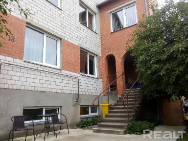 Снять коттедж на сутки, г. Брест, ул. Вересковая 6-я, 18