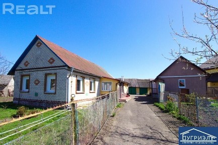 Два дома по цене одного у озера в пригороде - 640016