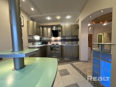 3-комнатная квартира ул. Победы д. 36