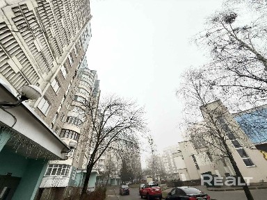 4-комнатная квартира ул. Кабяка, д. 8/2