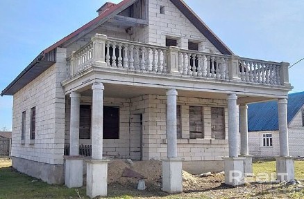 Дом в классическом стиле на берегу живописного озера, 20 км. от Гродно