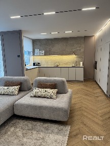 Новая квартира в самом центре Минска!