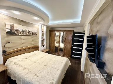 4-комнатная квартира пер. Поповича, 7