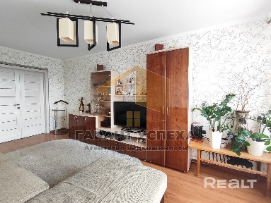 Лот 9060. Брест, Партизанский пр-т. Продажа 2-комнатной квартиры