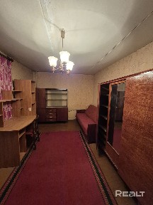 Однокомнатная в кирпичном доме.