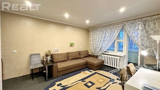 Трехкомнатная квартира, бульвар Космонавтов - 250617