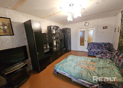 Продается 1 комн. квартира рядом с центром