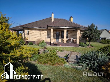 Продается стильный коттедж в г. Кобрине.
