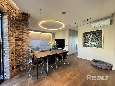 3-комнатная квартира ул. Воинов-Интернационалистов д. 16А