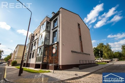 НОВАЯ Двухкомнатная квартира, Академическая ул. - 650030