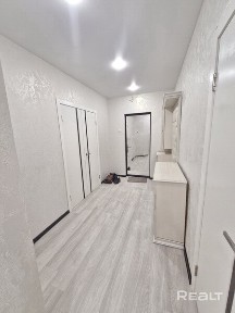 Трехкомнатная квартира, Ясеневая ул. - 250605