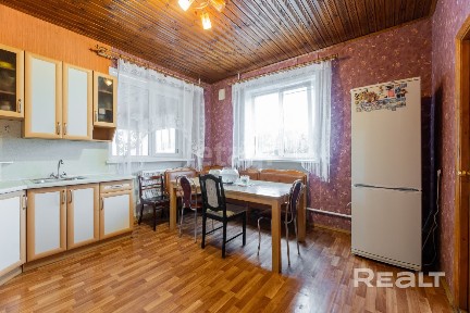 Продаётся двухэтажный благоустроенный дом в ближайшем пригороде Минска, в агрогородке Атолино.