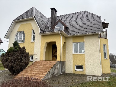 Сдаётся ухоженный дом в деревне Обчак. На длительный срок.